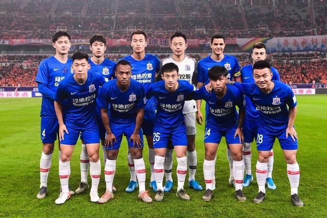 球队展现出 球队展现出