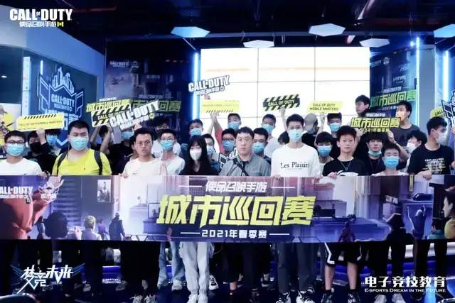 绑定